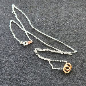 Simple sterling circle necklace